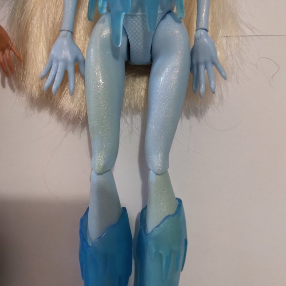 Monster High Music Festival Abbey and Clawdeen - Picture 4 of 4